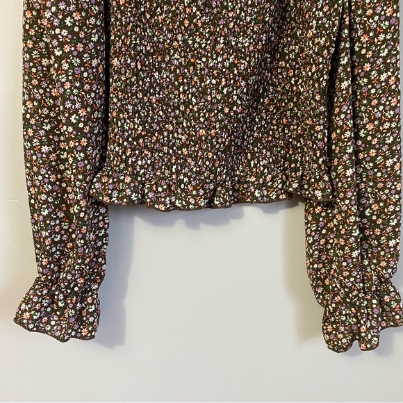 Hesperus Brown Floral Puff Sleeve Smocked Top - Picture 6 of 6